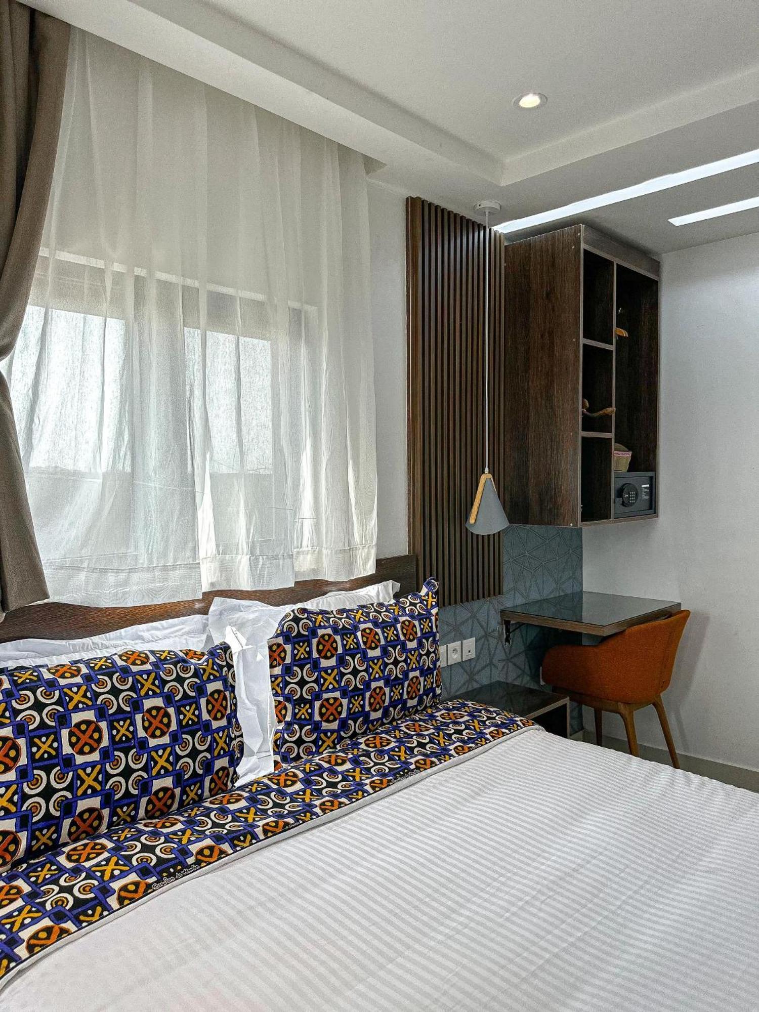 Klik Klak Appart Hotel Cotonou Bagian luar foto